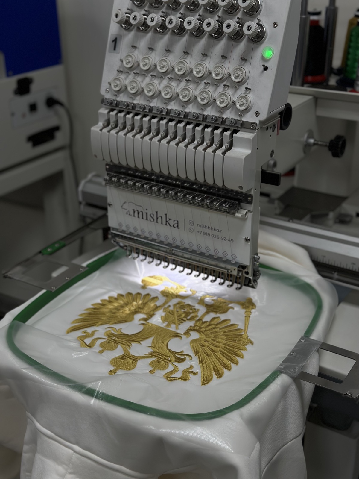 Производство машинной вышивки Мишка